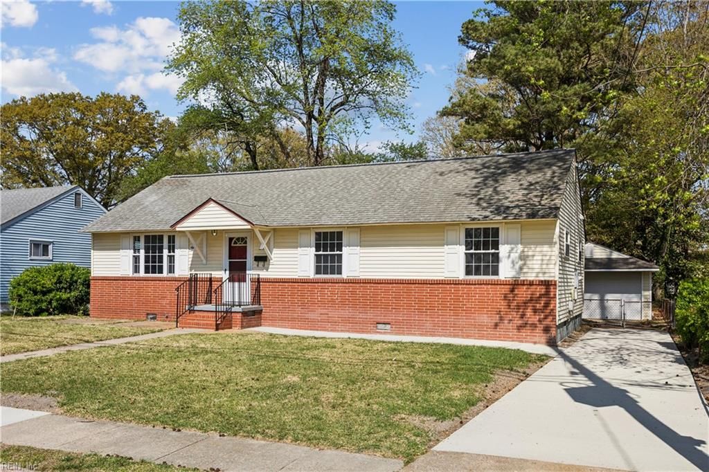 Photo of 210 Cynthia Drive, Hampton, VA 23666 (MLS # 10628351)