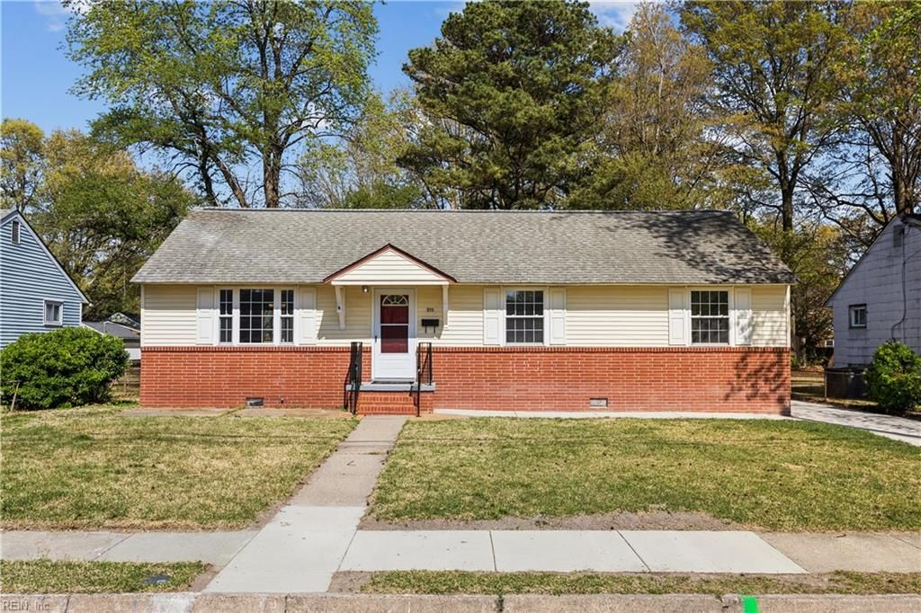 Photo of 210 Cynthia Drive, Hampton, VA 23666 (MLS # 10628351)