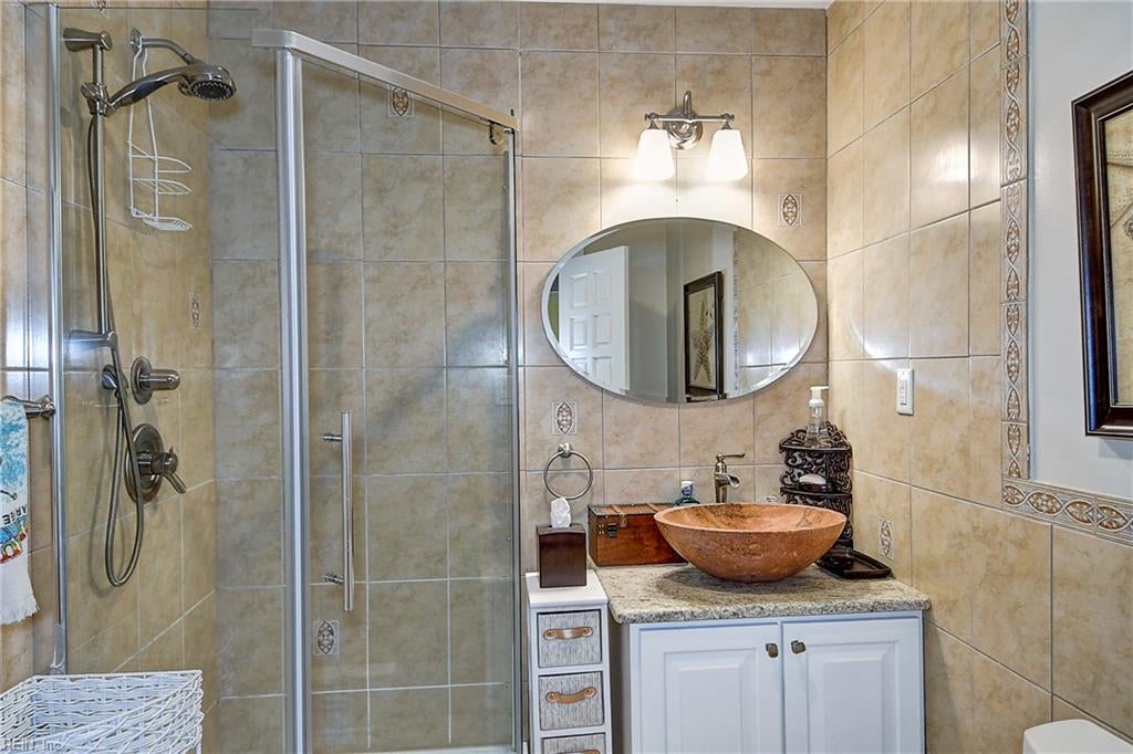 1413 Five Hill Trl, Virginia Beach, VA, 23452, USA, 5 Bedrooms Bedrooms, ,4 BathroomsBathrooms,Residential,Active,1413 Five Hill Trl,10649082