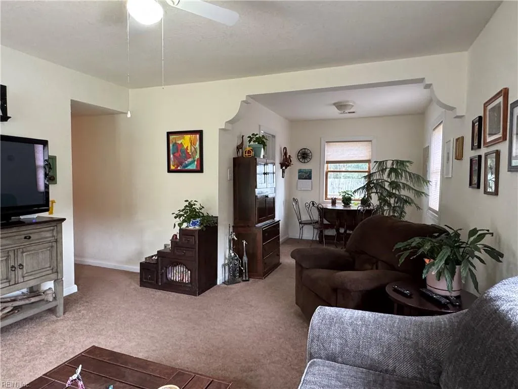 Norfolk, Virginia 23505, United States, 3 Bedrooms Bedrooms, ,1 BathroomBathrooms,Residential,Active,160471