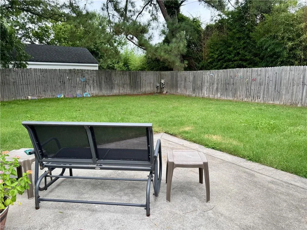 Norfolk, Virginia 23505, United States, 3 Bedrooms Bedrooms, ,1 BathroomBathrooms,Residential,Active,160471