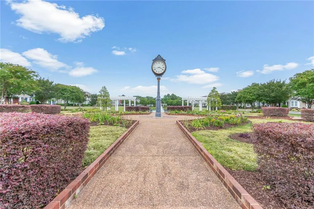 Virginia Beach, Virginia 23455, United States, 4 Bedrooms Bedrooms, ,3 BathroomsBathrooms,Residential,Pending,4210