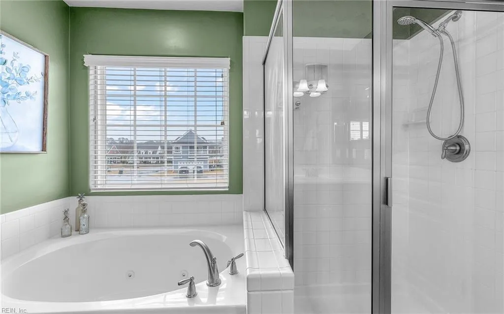 Virginia Beach, Virginia 23455, United States, 4 Bedrooms Bedrooms, ,3 BathroomsBathrooms,Residential,Pending,4210