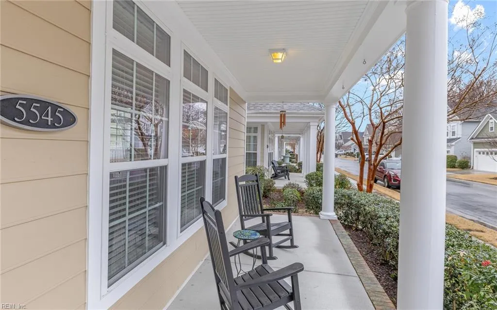 Virginia Beach, Virginia 23455, United States, 4 Bedrooms Bedrooms, ,3 BathroomsBathrooms,Residential,Pending,4210