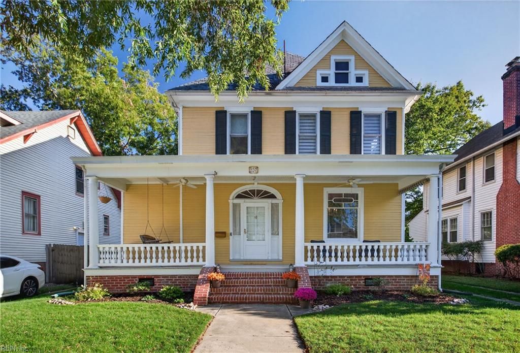 Photo of 237 E 39th Street, Norfolk, VA 23504 (MLS # 10606648)