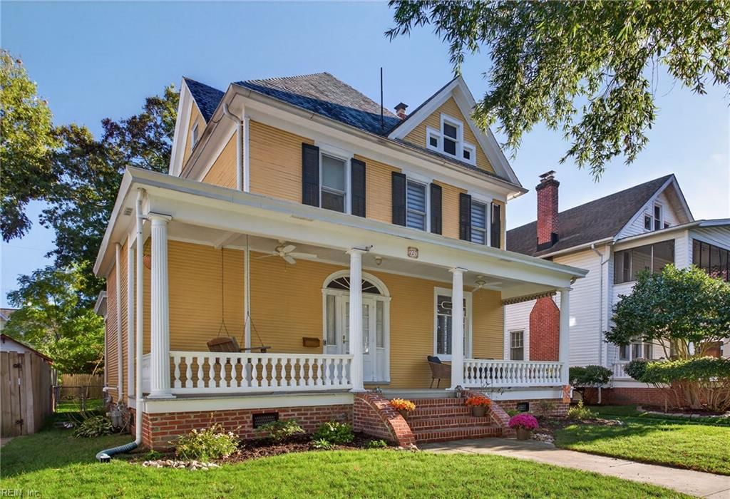 Photo of 237 E 39th Street, Norfolk, VA 23504 (MLS # 10606648)
