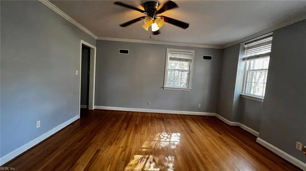 Norfolk, Virginia 23505, United States, 4 Bedrooms Bedrooms, ,3 BathroomsBathrooms,Residential,Active,21563