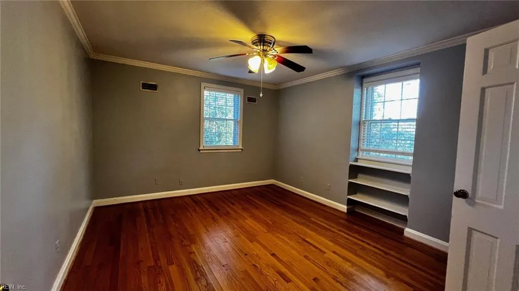 Norfolk, Virginia 23505, United States, 4 Bedrooms Bedrooms, ,3 BathroomsBathrooms,Residential,Active,21563