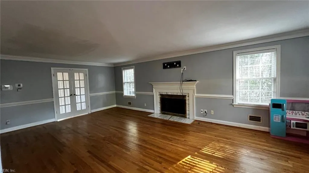 Norfolk, Virginia 23505, United States, 4 Bedrooms Bedrooms, ,3 BathroomsBathrooms,Residential,Active,21563