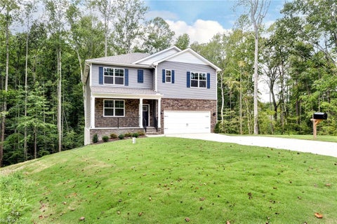 Photo of 7602 Patriots Way, Gloucester, VA 23061 (MLS # 10650940)