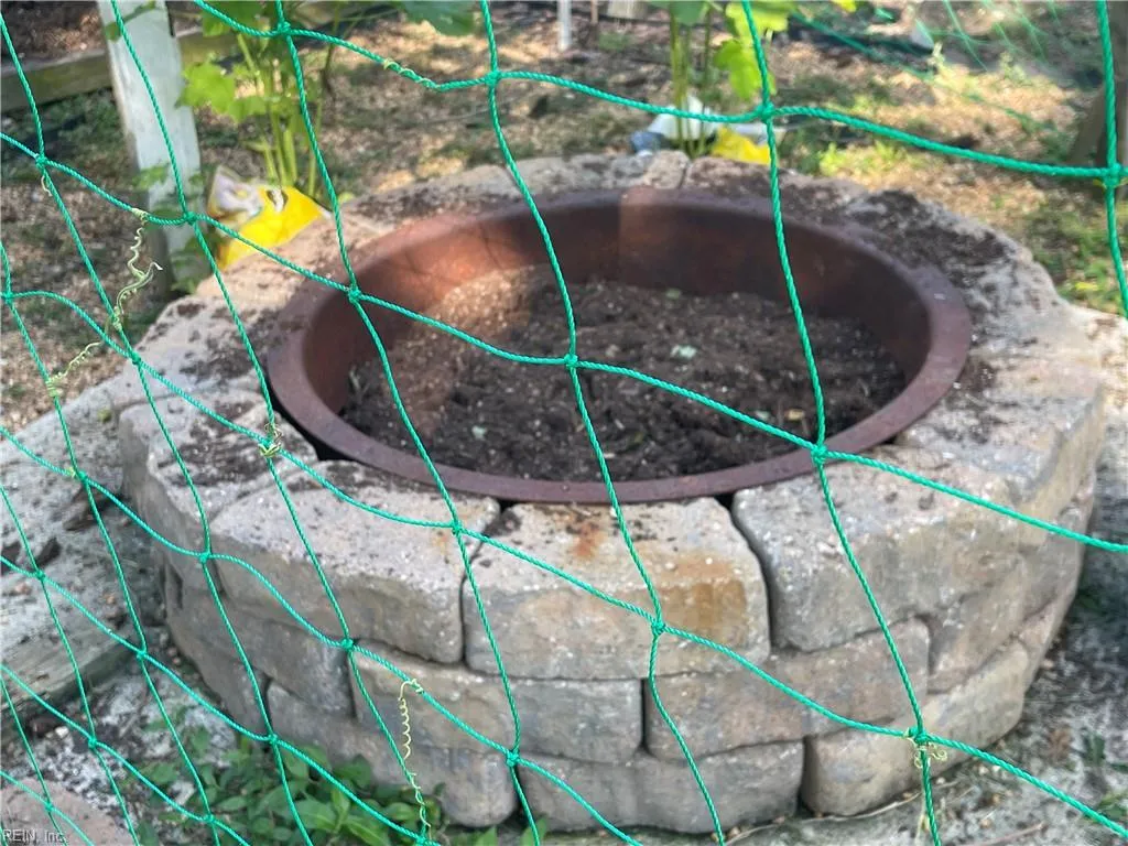 Virginia Beach, Virginia 23462, United States, 3 Bedrooms Bedrooms, ,2 BathroomsBathrooms,Residential,Active,237044