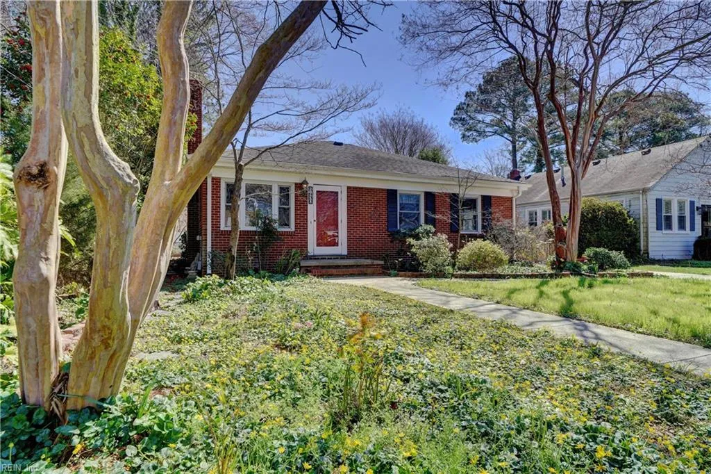 Norfolk, Virginia 23508, United States, 3 Bedrooms Bedrooms, ,2 BathroomsBathrooms,Residential,Active,98113