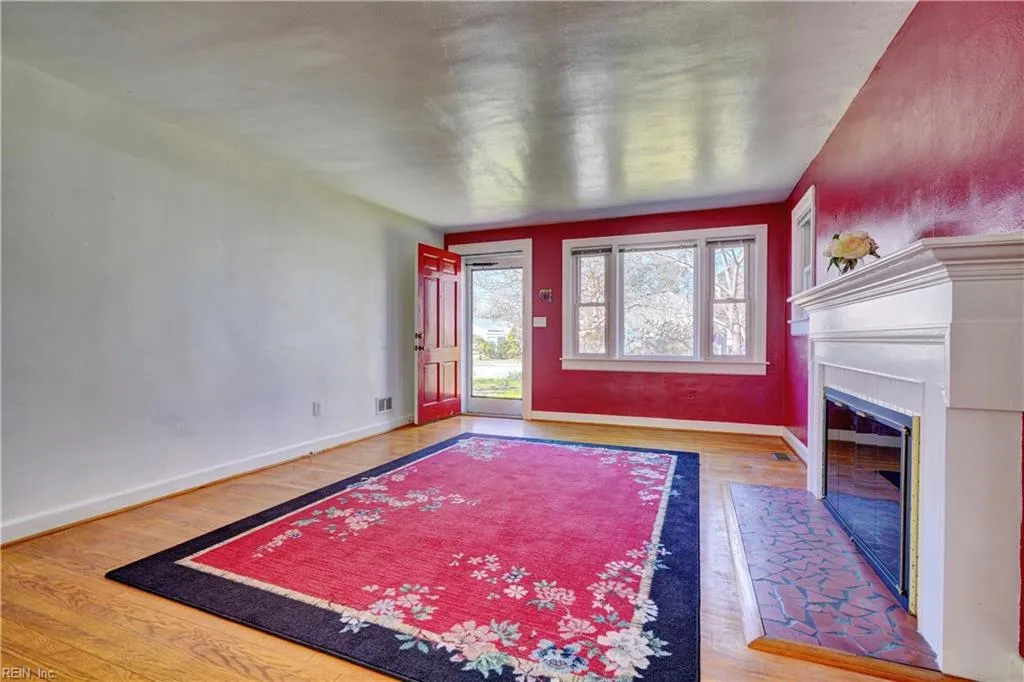 Norfolk, Virginia 23508, United States, 3 Bedrooms Bedrooms, ,2 BathroomsBathrooms,Residential,Active,98113