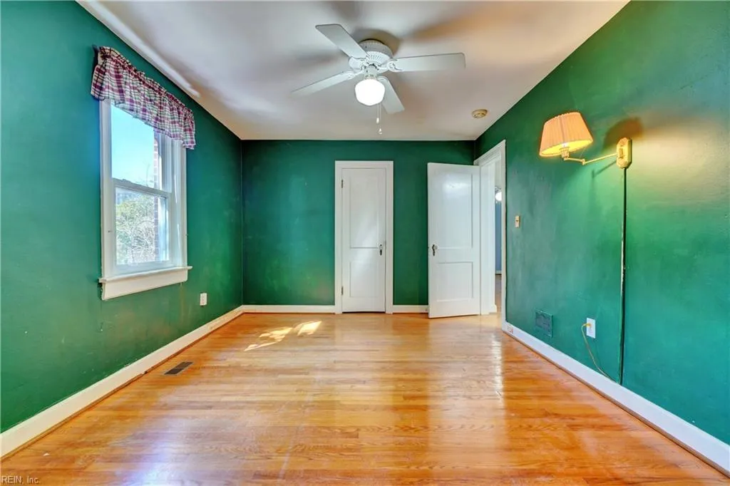 Norfolk, Virginia 23508, United States, 3 Bedrooms Bedrooms, ,2 BathroomsBathrooms,Residential,Active,98113