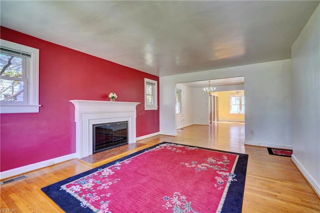 Norfolk, Virginia 23508, United States, 3 Bedrooms Bedrooms, ,2 BathroomsBathrooms,Residential,Active,98113