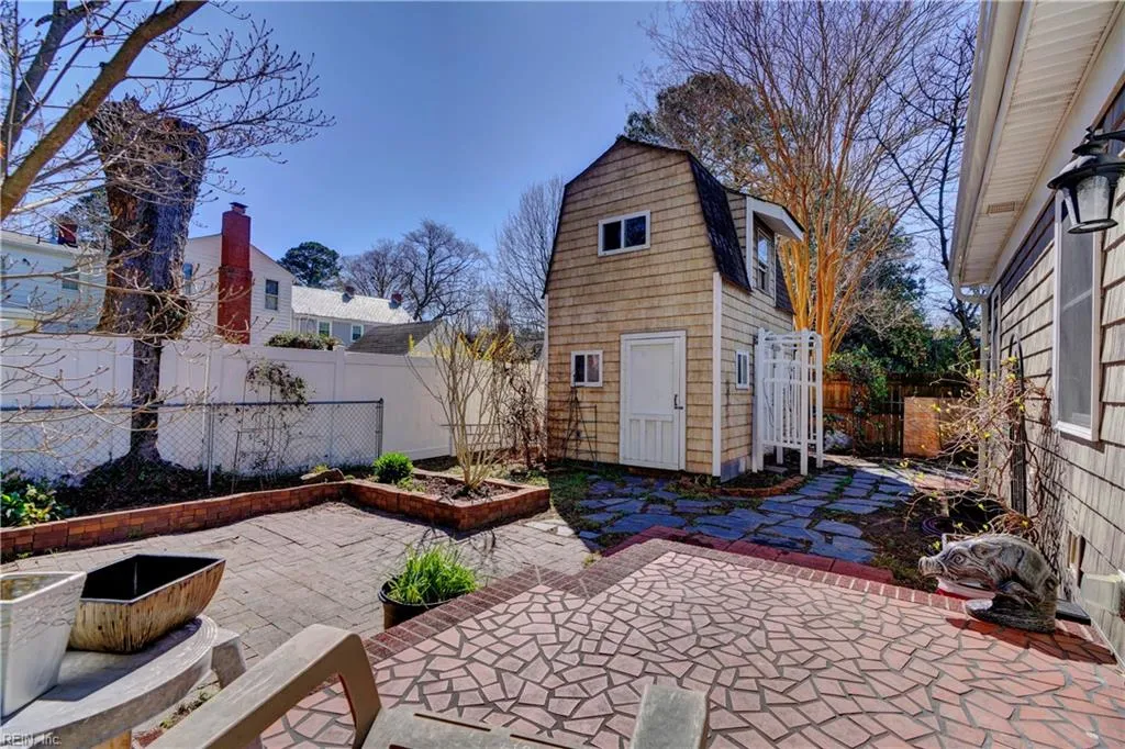 Norfolk, Virginia 23508, United States, 3 Bedrooms Bedrooms, ,2 BathroomsBathrooms,Residential,Active,98113