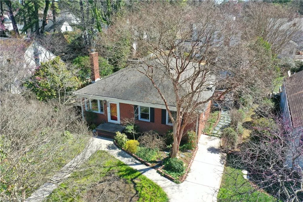 Norfolk, Virginia 23508, United States, 3 Bedrooms Bedrooms, ,2 BathroomsBathrooms,Residential,Active,98113