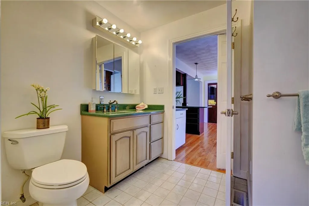 Norfolk, Virginia 23508, United States, 3 Bedrooms Bedrooms, ,2 BathroomsBathrooms,Residential,Active,98113