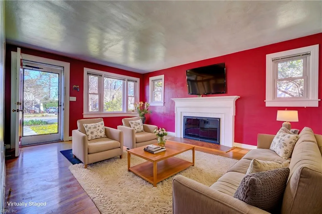 Norfolk, Virginia 23508, United States, 3 Bedrooms Bedrooms, ,2 BathroomsBathrooms,Residential,Active,98113