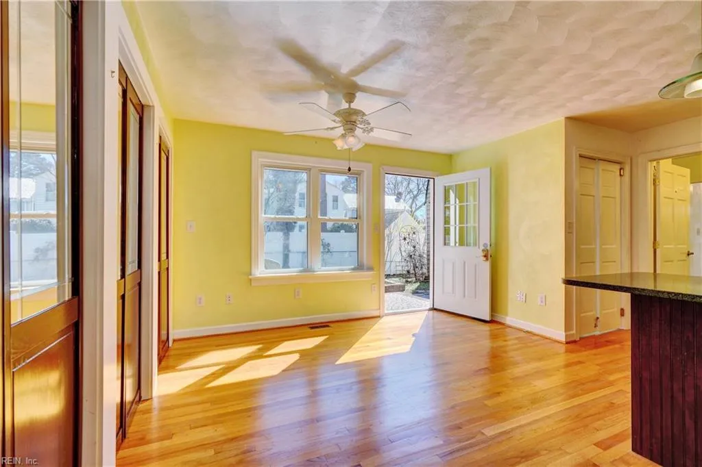 Norfolk, Virginia 23508, United States, 3 Bedrooms Bedrooms, ,2 BathroomsBathrooms,Residential,Active,98113