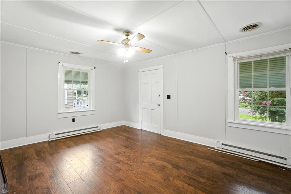 803 Walnut ST