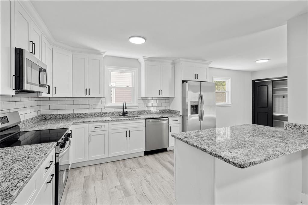 Photo of 977 Wolcott Avenue, Norfolk, VA 23513 (MLS # 10615843)