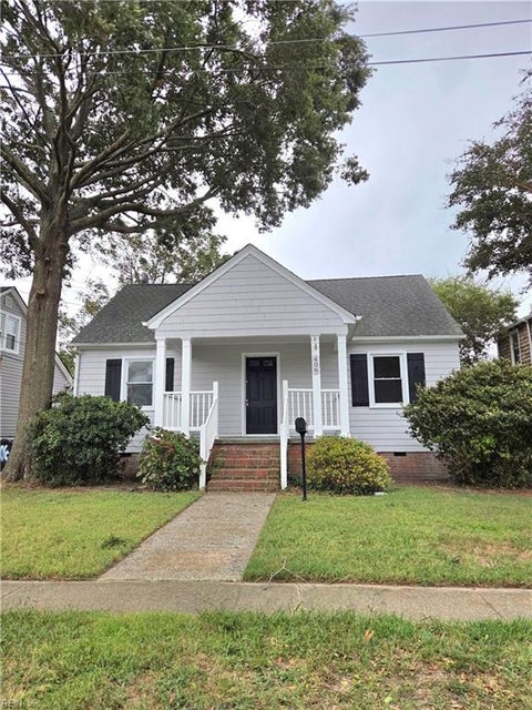 Photo of 406 26th Street, Virginia Beach, VA 23451 (MLS # 10655133)