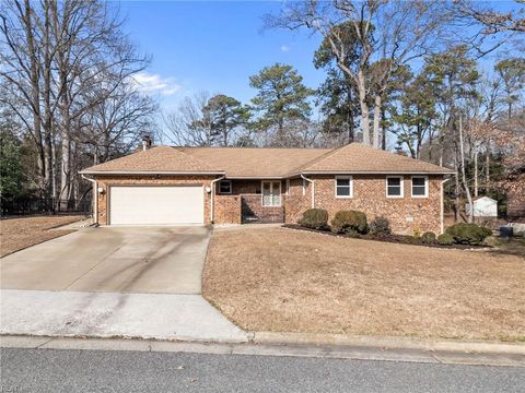 Photo of 5 Lantern Circle, Newport News, VA 23606 (MLS # 10614715)