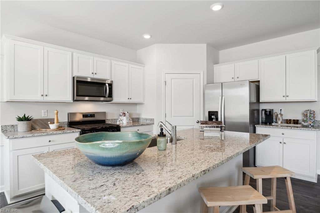 Photo of 107 Gallop Way, Yorktown, VA 23690 (MLS # 10645108)