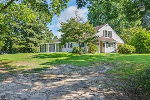 Photo of 4206 Rose Lane, Williamsburg, VA 23188 (MLS # 10648191)