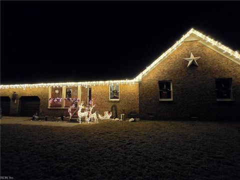 Photo of 104 Chrisfield Circle, Smithfield, VA 23430 (MLS # 10613412)