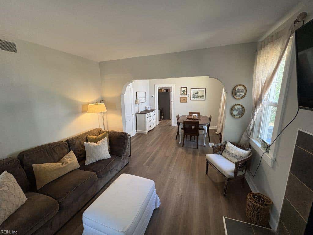 Photo of 233 Pine Avenue, Newport News, VA 23607 (MLS # 10643985)