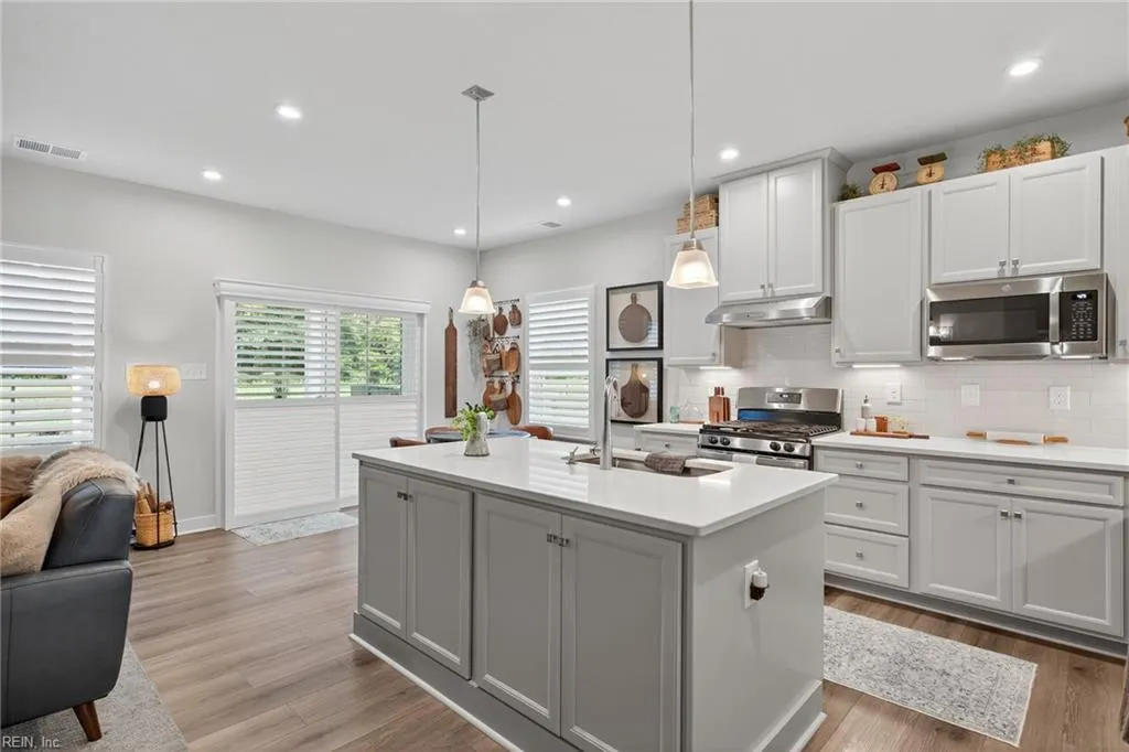 Smithfield, Virginia 23430, United States, 3 Bedrooms Bedrooms, ,3 BathroomsBathrooms,Residential,Active,199091