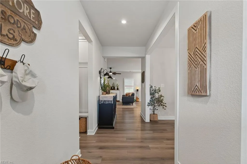 Smithfield, Virginia 23430, United States, 3 Bedrooms Bedrooms, ,3 BathroomsBathrooms,Residential,Active,199091