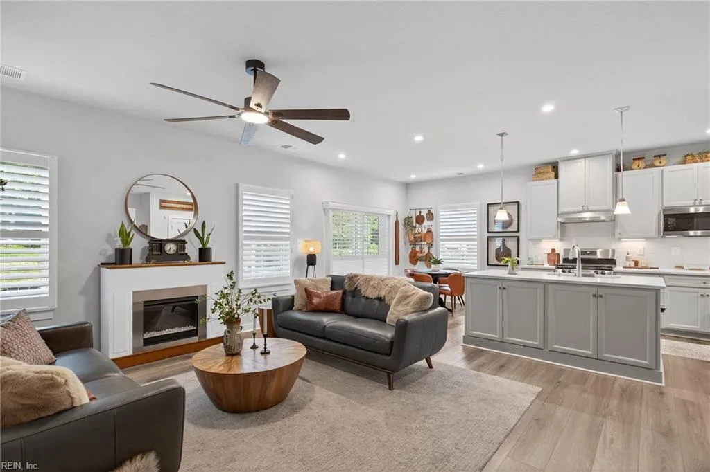 Smithfield, Virginia 23430, United States, 3 Bedrooms Bedrooms, ,3 BathroomsBathrooms,Residential,Active,199091