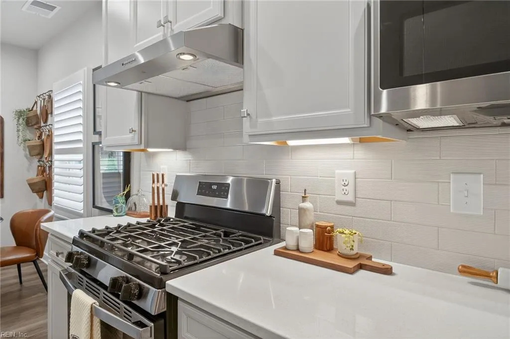 Smithfield, Virginia 23430, United States, 3 Bedrooms Bedrooms, ,3 BathroomsBathrooms,Residential,Active,199091