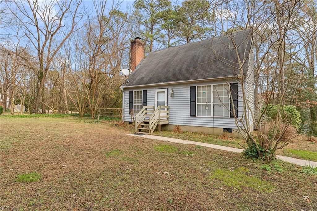 Photo of 3795 Cedar Bush Road, Hayes, VA 23072 (MLS # 10613841)