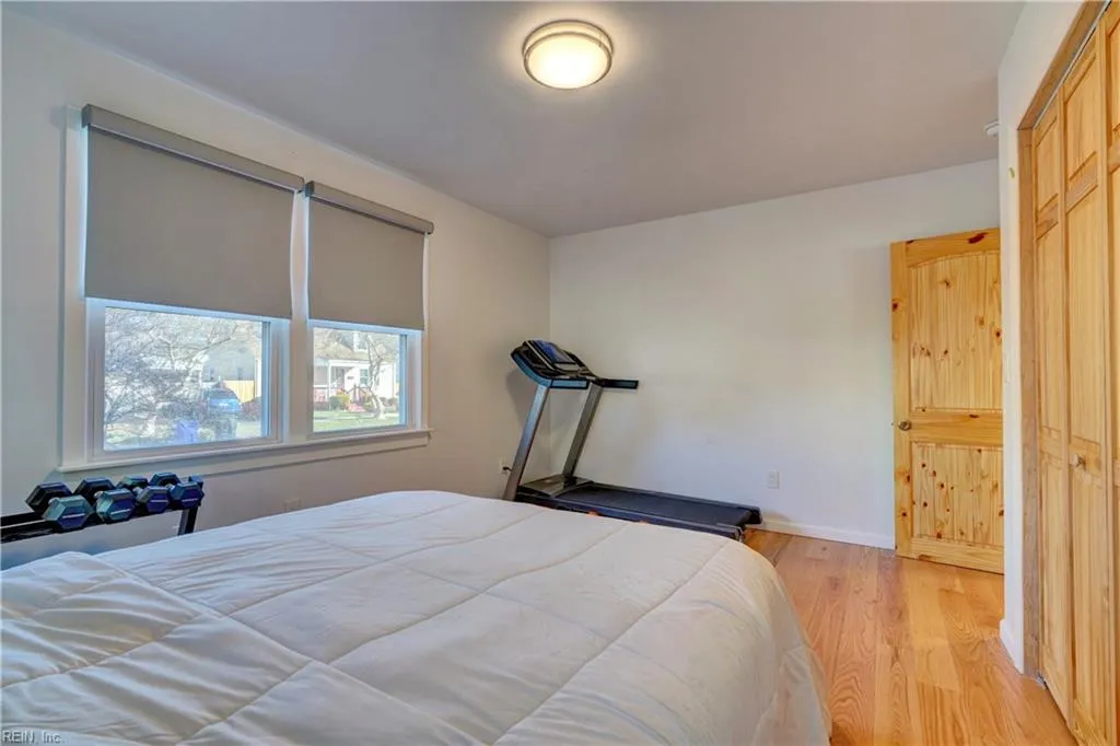 Norfolk, Virginia 23503, United States, 3 Bedrooms Bedrooms, ,2 BathroomsBathrooms,Residential,Pending,20014