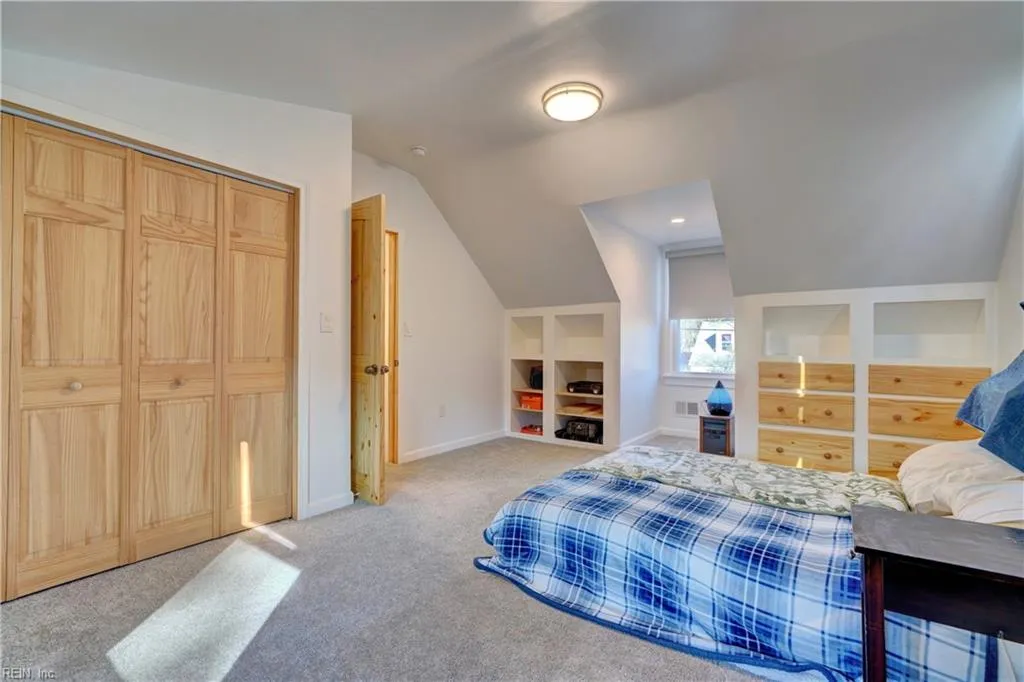 Norfolk, Virginia 23503, United States, 3 Bedrooms Bedrooms, ,2 BathroomsBathrooms,Residential,Pending,20014