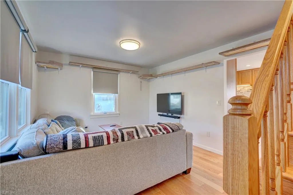 Norfolk, Virginia 23503, United States, 3 Bedrooms Bedrooms, ,2 BathroomsBathrooms,Residential,Pending,20014