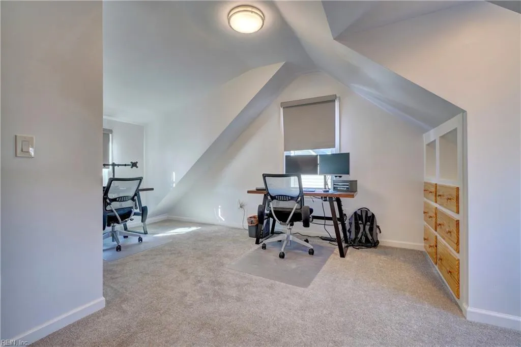 Norfolk, Virginia 23503, United States, 3 Bedrooms Bedrooms, ,2 BathroomsBathrooms,Residential,Pending,20014