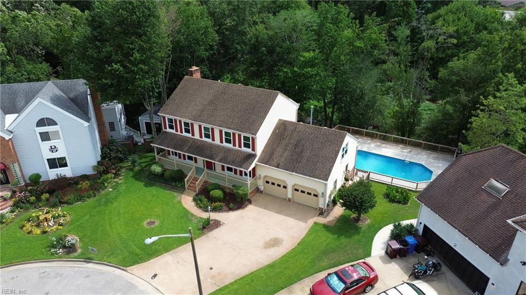 Photo of 4 Sol Thorpe Lane, Chesapeake, VA 23325 (MLS # 10640968)