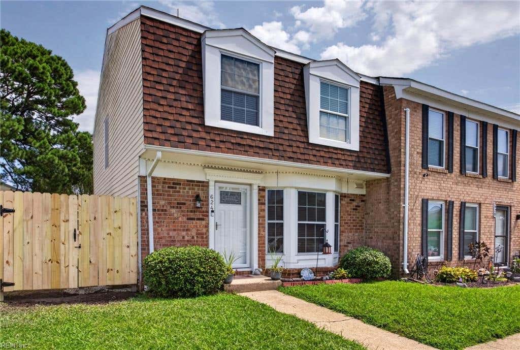 Photo of 624 Hustings Court Lane, Virginia Beach, VA 23452 (MLS # 10650446)