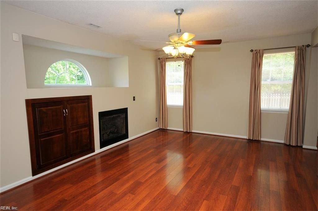 Photo of 316 Sawmill Arch, Chesapeake, VA 23323 (MLS # 10615932)