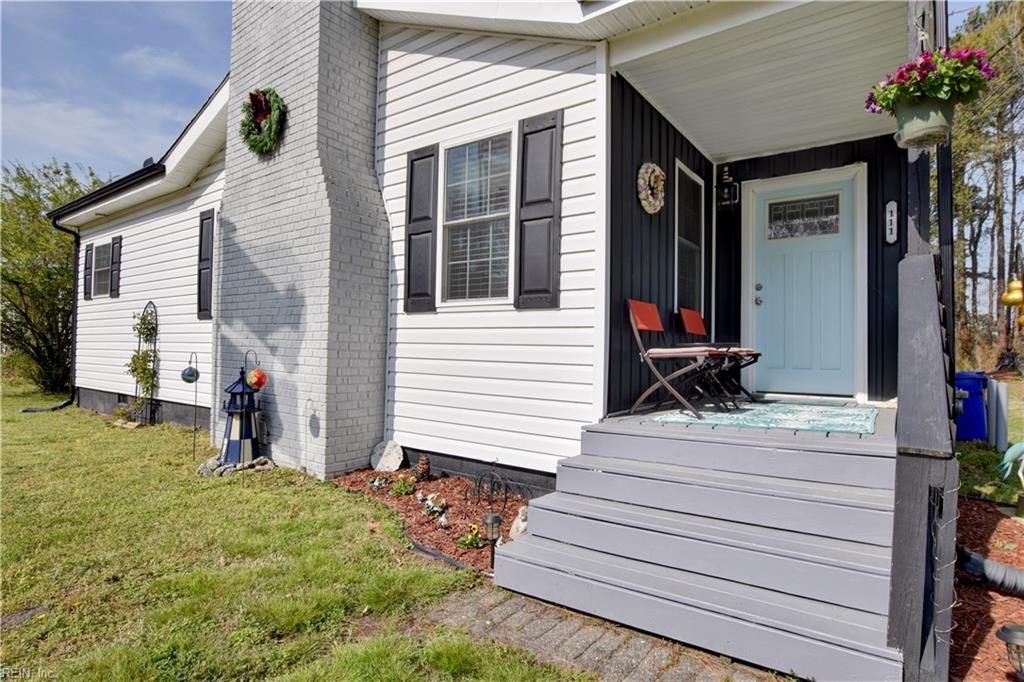 Photo of 111 Francis Street, Portsmouth, VA 23702 (MLS # 10627201)