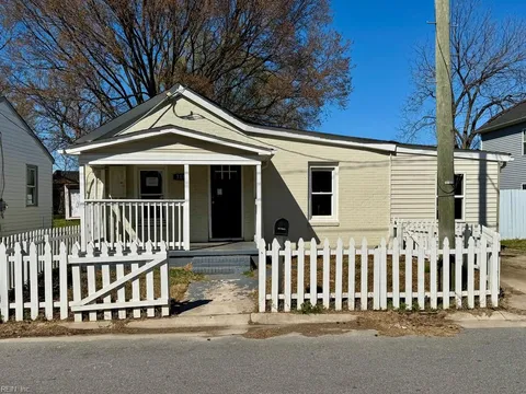 318 Hunter Street, Suffolk, VA 23434 - #: 10575023