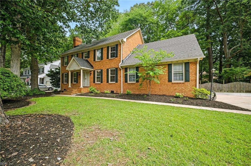 Photo of 708 Shadowfield Court, Chesapeake, VA 23322 (MLS # 10647334)