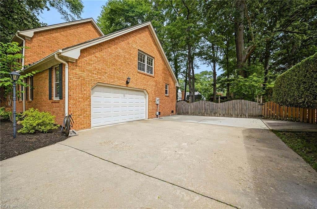 Photo of 708 Shadowfield Court, Chesapeake, VA 23322 (MLS # 10647334)
