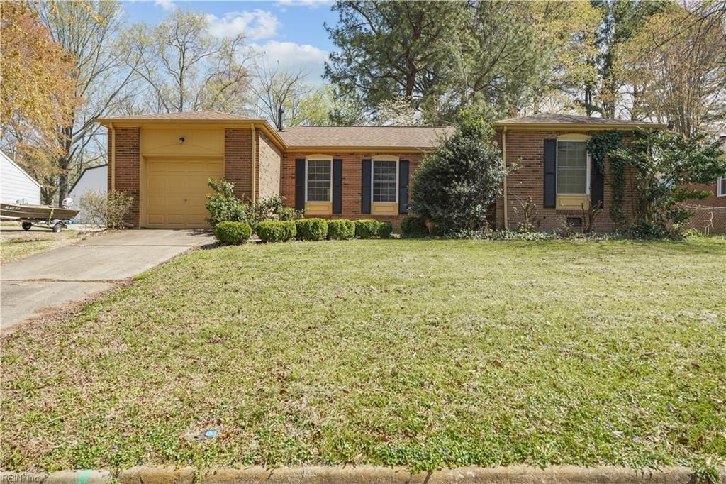 Photo of 592 Windjammer Crescent, Newport News, VA 23602 (MLS # 10626911)