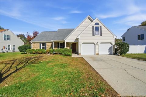1844 Chestwood DR Virginia Beach VA 23453